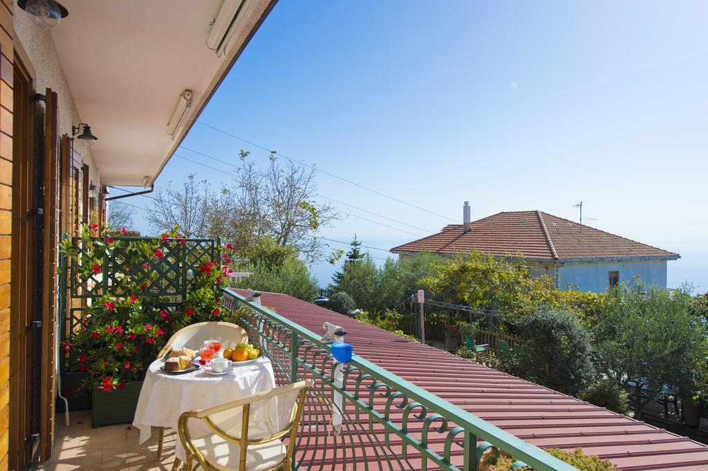 Agriturismo Mare E Monti อาเจโรลา ภายนอก รูปภาพ